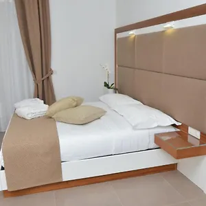 La Movida 3*, Napoli Italia